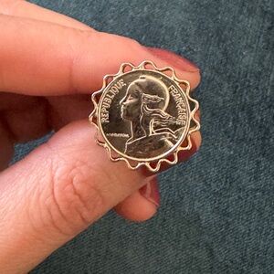 Gold Coin-Inspired Women's Ring